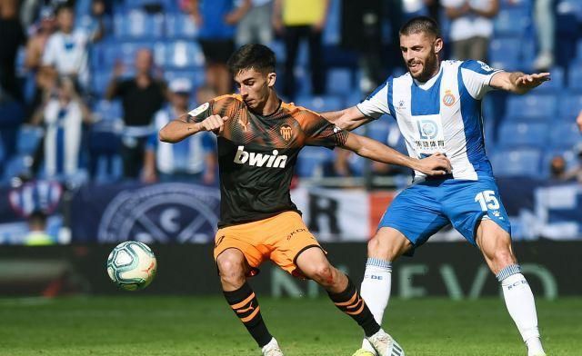 荷兰强势多特蒙德,费兰·托雷斯绝境逆转 荷兰强势多特蒙德,费兰·托雷斯绝境逆转