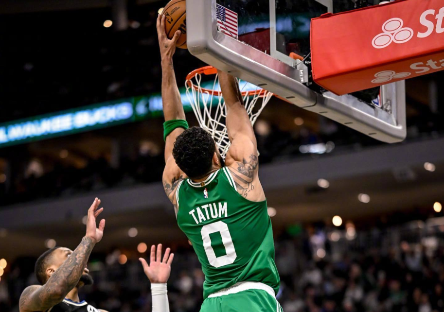 包含篮网爆冷奇才，贝弗利打破历史纪录的词条