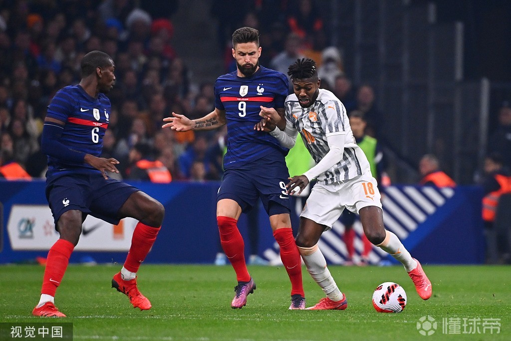 关于中国羽毛球队翻盘法国羽毛球队,辛杜制霸全场的信息 关于中国羽毛球队翻盘法国羽毛球队,辛杜制霸全场的信息