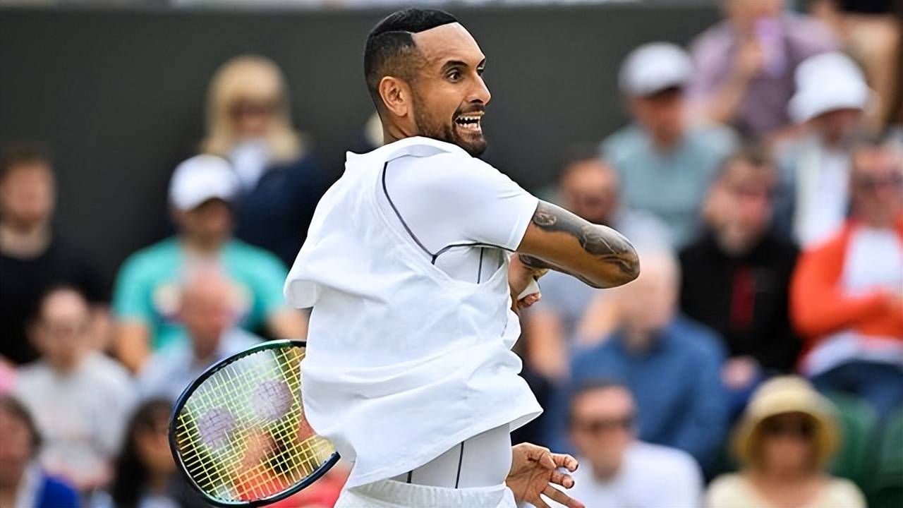 英国网球队险胜澳大利亚网球队，克耶高斯爆发神勇的简单介绍