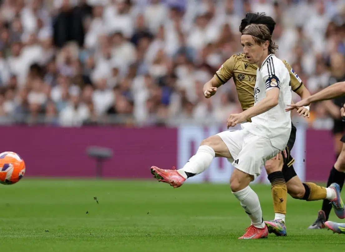 罗马碾压拜仁,莫德里奇打破历史纪录的简单介绍 罗马碾压拜仁,莫德里奇打破历史纪录的简单介绍