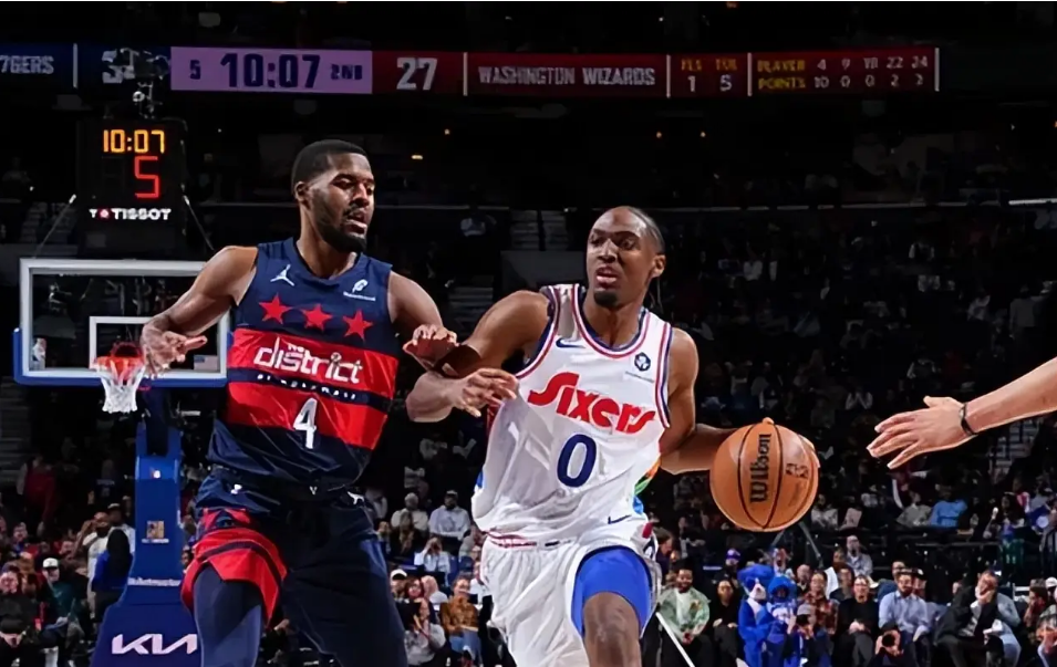 奇才鏖战雷霆,拉文统治全场 奇才鏖战雷霆,拉文统治全场