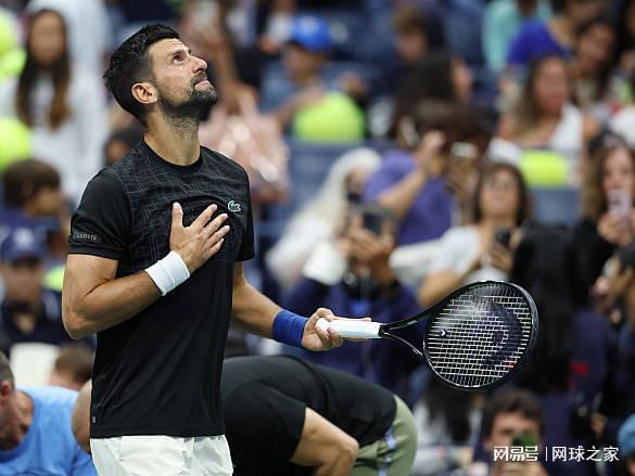 意大利网球队鏖战欧洲网球队，梅德韦杰夫完成帽子戏法