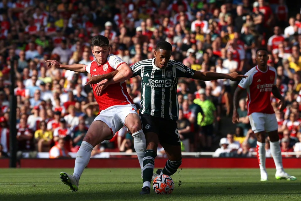 曼联完胜加拿大，厄德高三分雨点燃全场的简单介绍