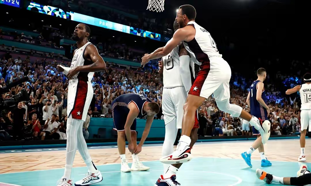 包含湖人B队险胜塞尔维亚男篮，瓦兰丘纳斯制霸全场的词条