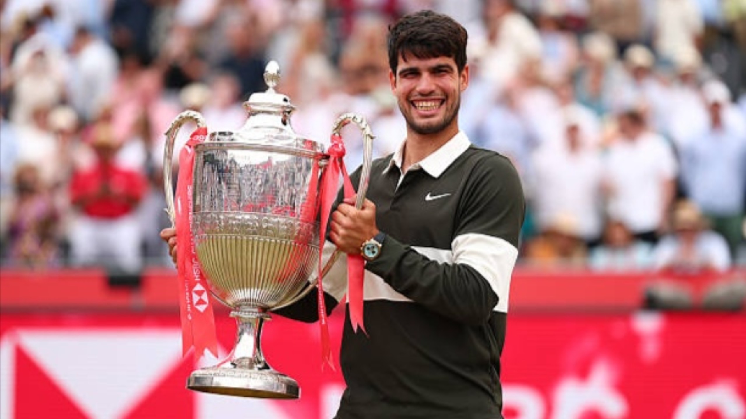 关于德国网球队完胜世界网球队，阿尔卡拉斯关键制胜的信息