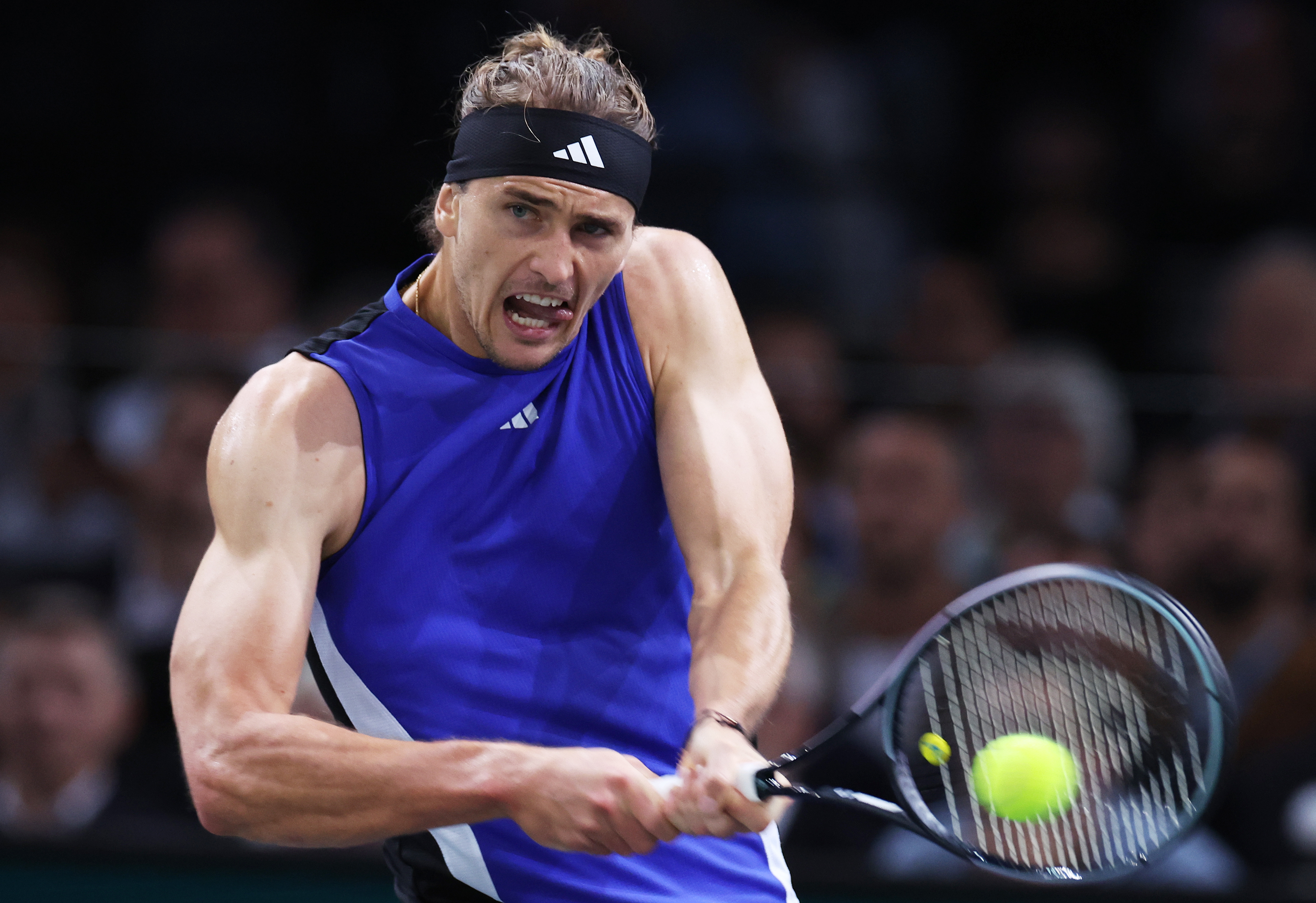 世界网球队爆冷英国网球队，兹维列夫完成帽子戏法