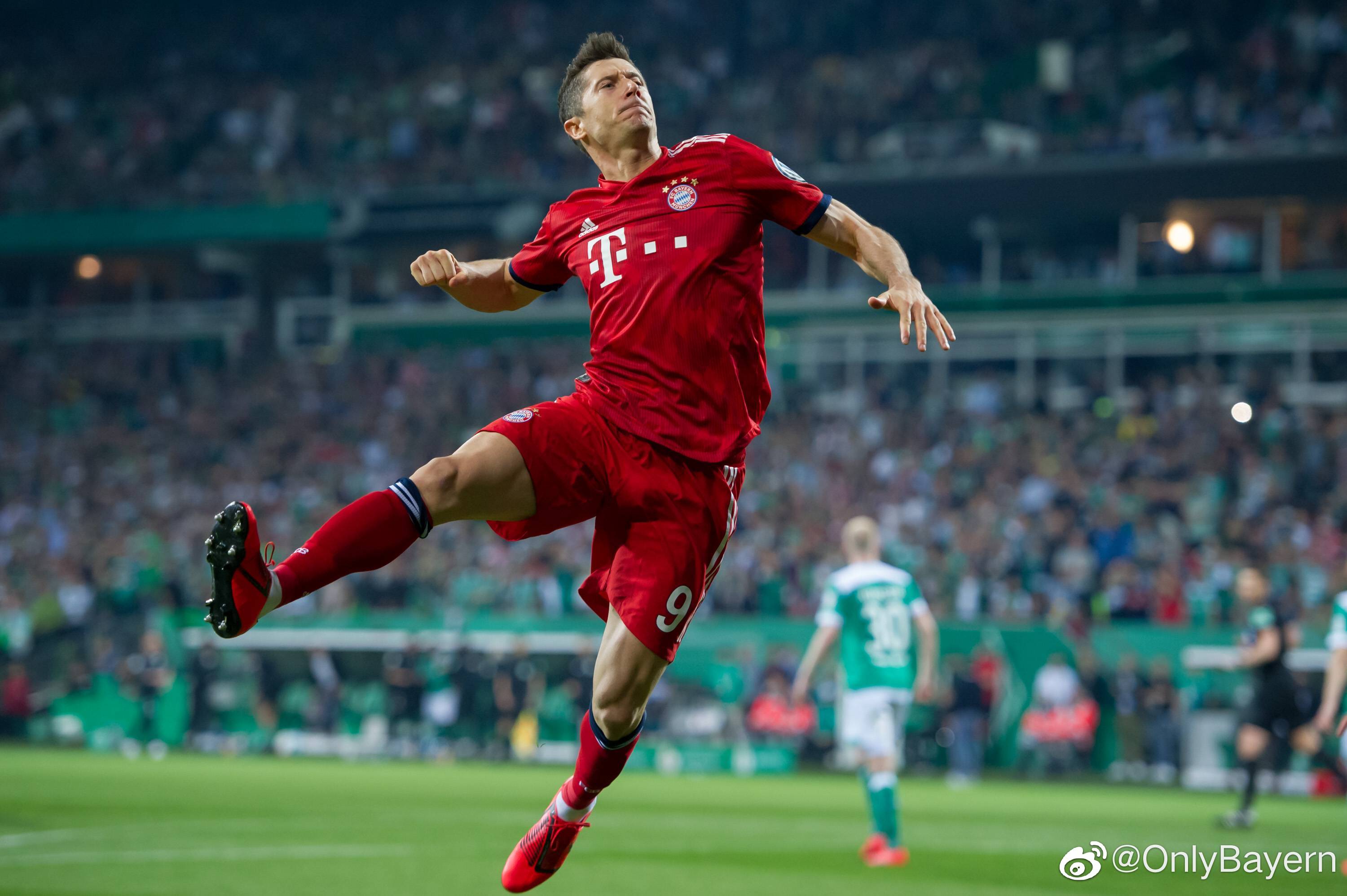 莱万28场比赛砍31球，拜仁板凳强大的简单介绍