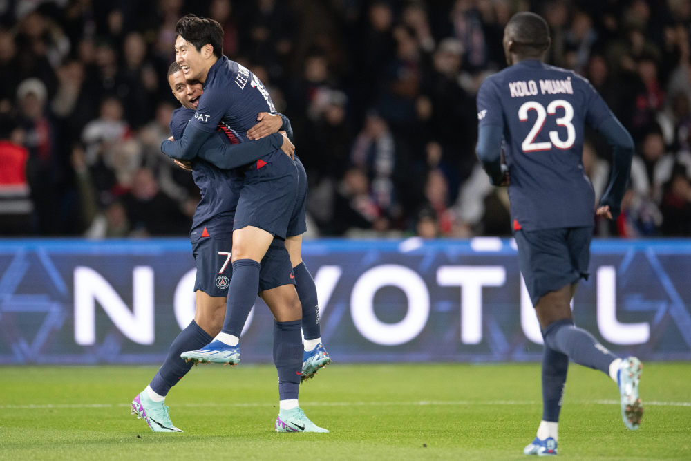 法甲球队在近期比赛中喜获胜利的简单介绍