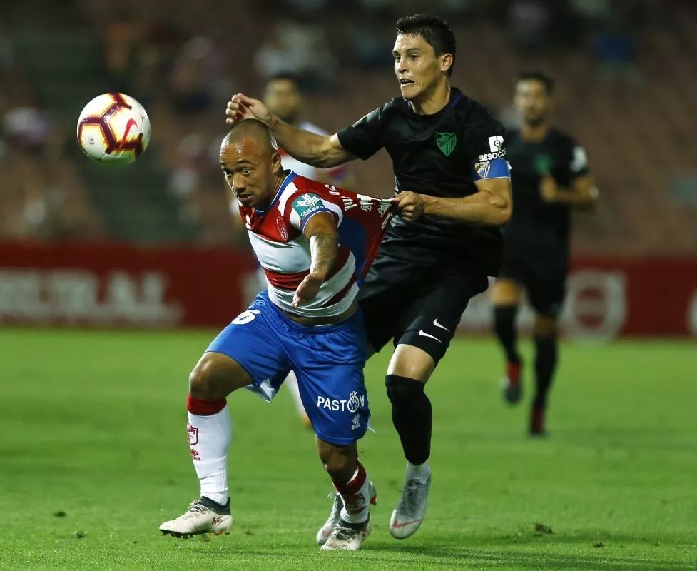 马拉加主场落败，保级压力骤增的简单介绍