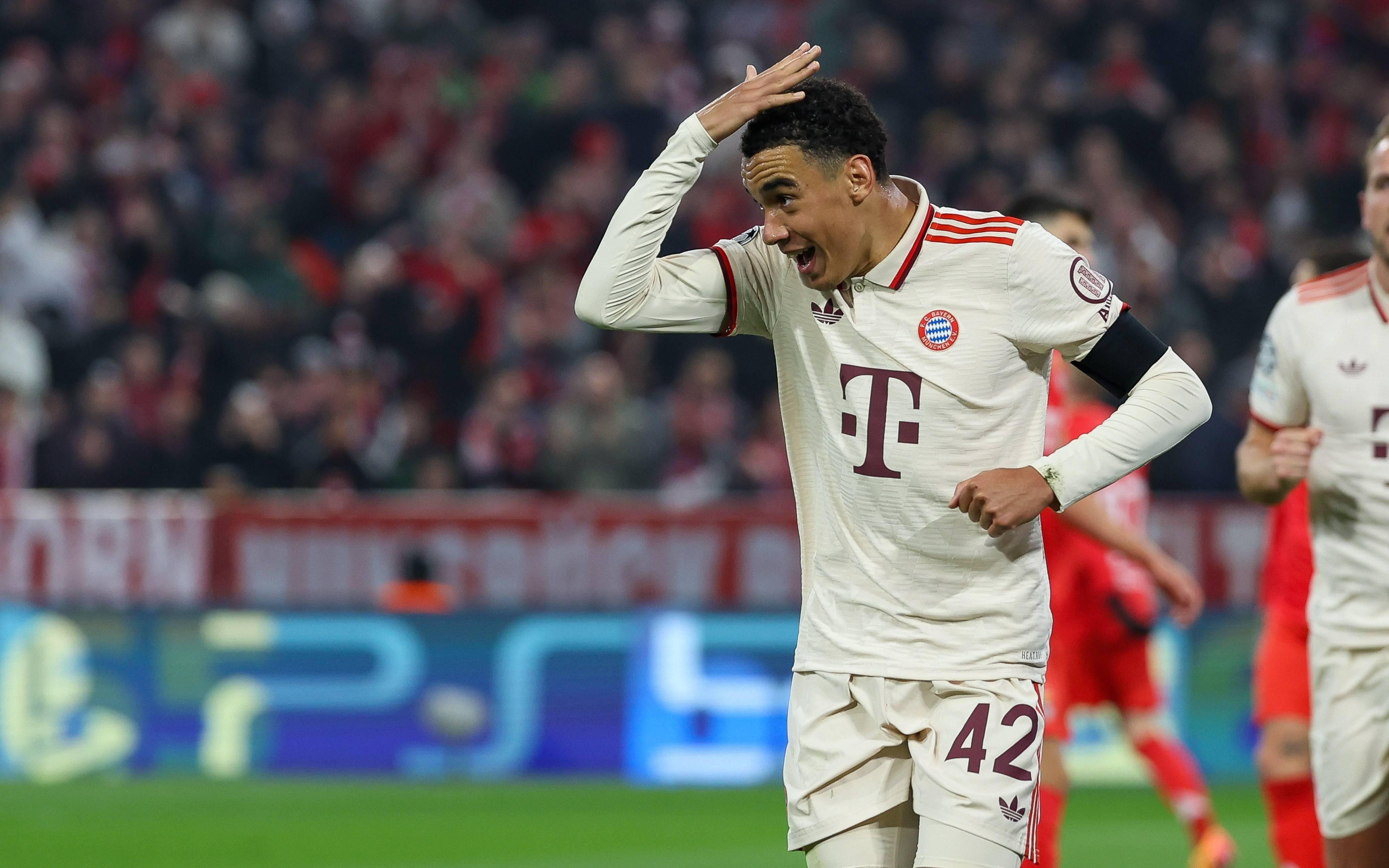 博洛尼亚主场击败帕尔马，保级形势一片光明