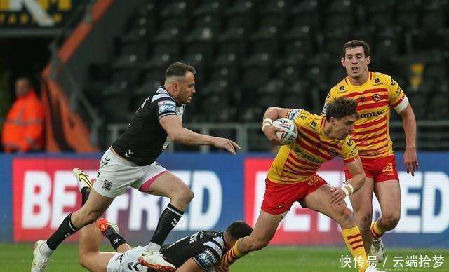 关于球员们在足球比赛中战斗到底的信息 关于球员们在足球比赛中战斗到底的信息