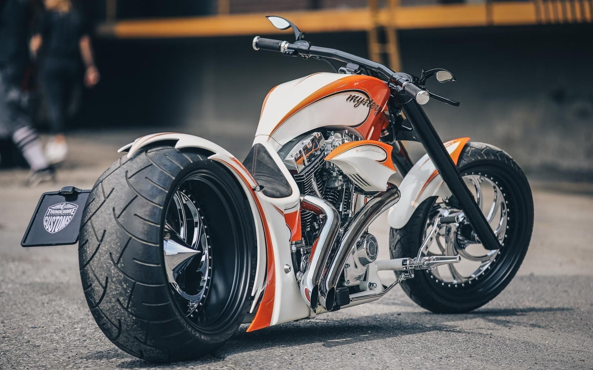 米切尔爆发！山西队连续得分压制雄鹿