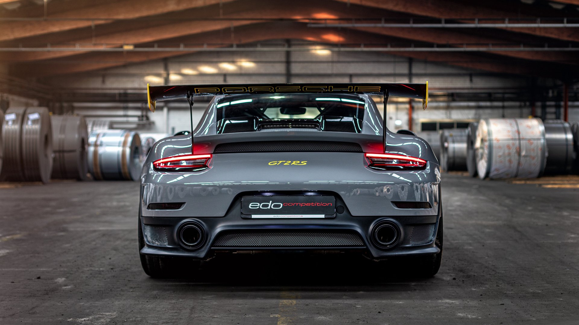 库里表现堪称教科书，马刺爆冷魔术，当经典与意外同台闪耀