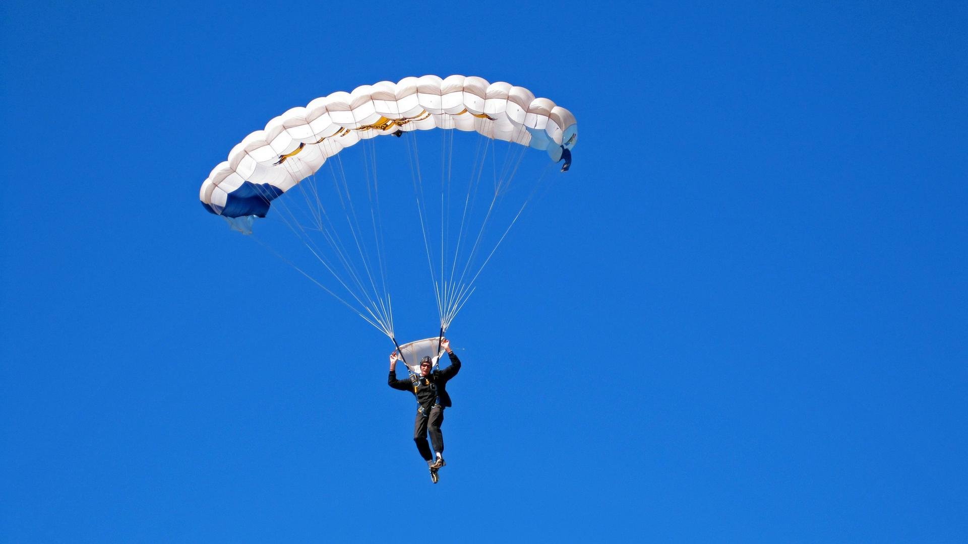 舞台的魔法，乌拉圭狂胜芬兰，奥纳纳诠释大场面先生定律