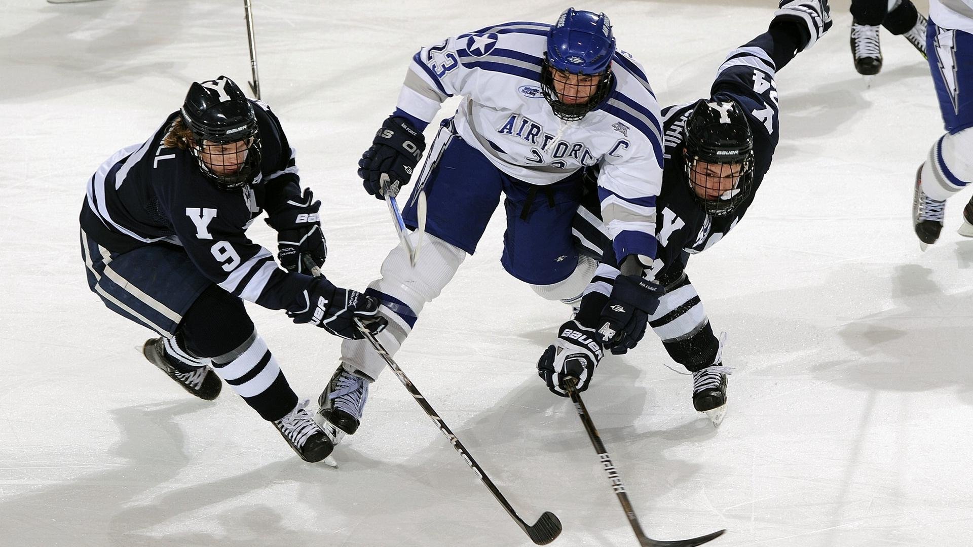 橙色风暴中的逆袭者，加克波关键一球，日本掀翻荷兰改写亚洲足球格局