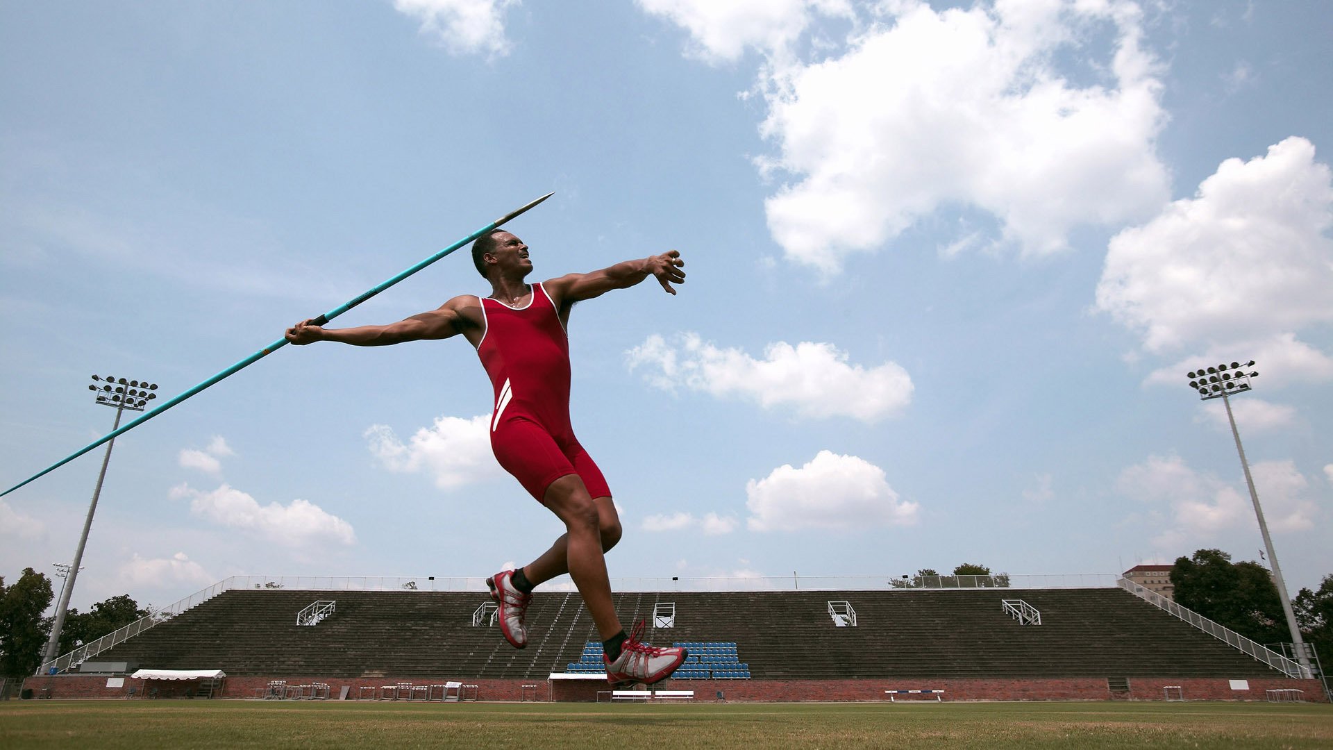 英超争冠之夜,弗拉霍维奇如何以一人之力带动全队节奏